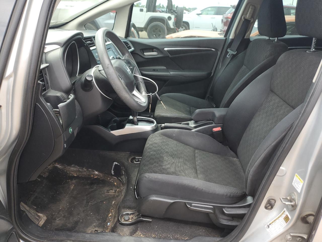 2015 Honda Fit Lx VIN: 3HGGK5H58FM719445 Lot: 61098365