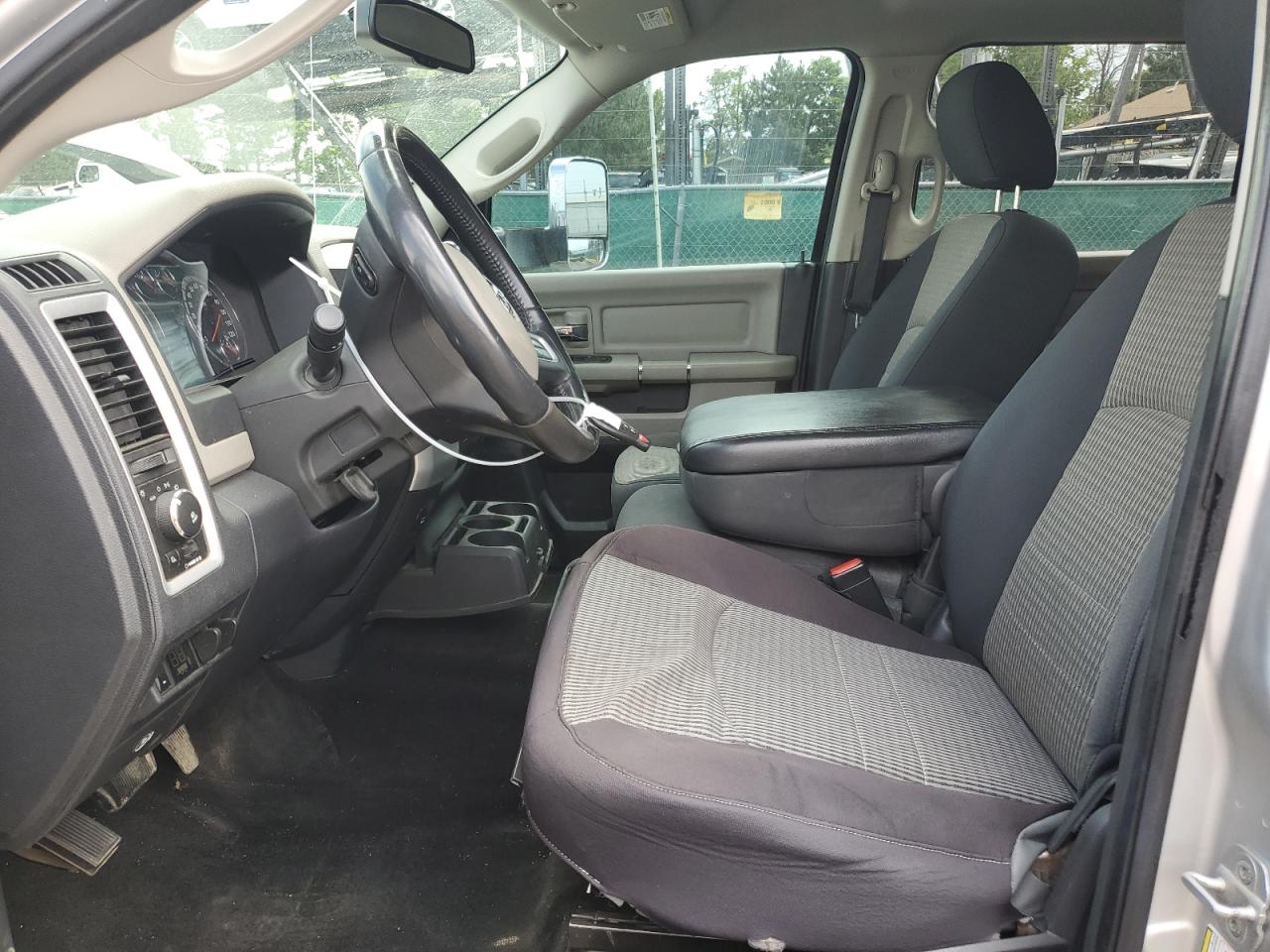 2011 Dodge Ram 2500 VIN: 3D7UT2CL0BG562866 Lot: 63690215