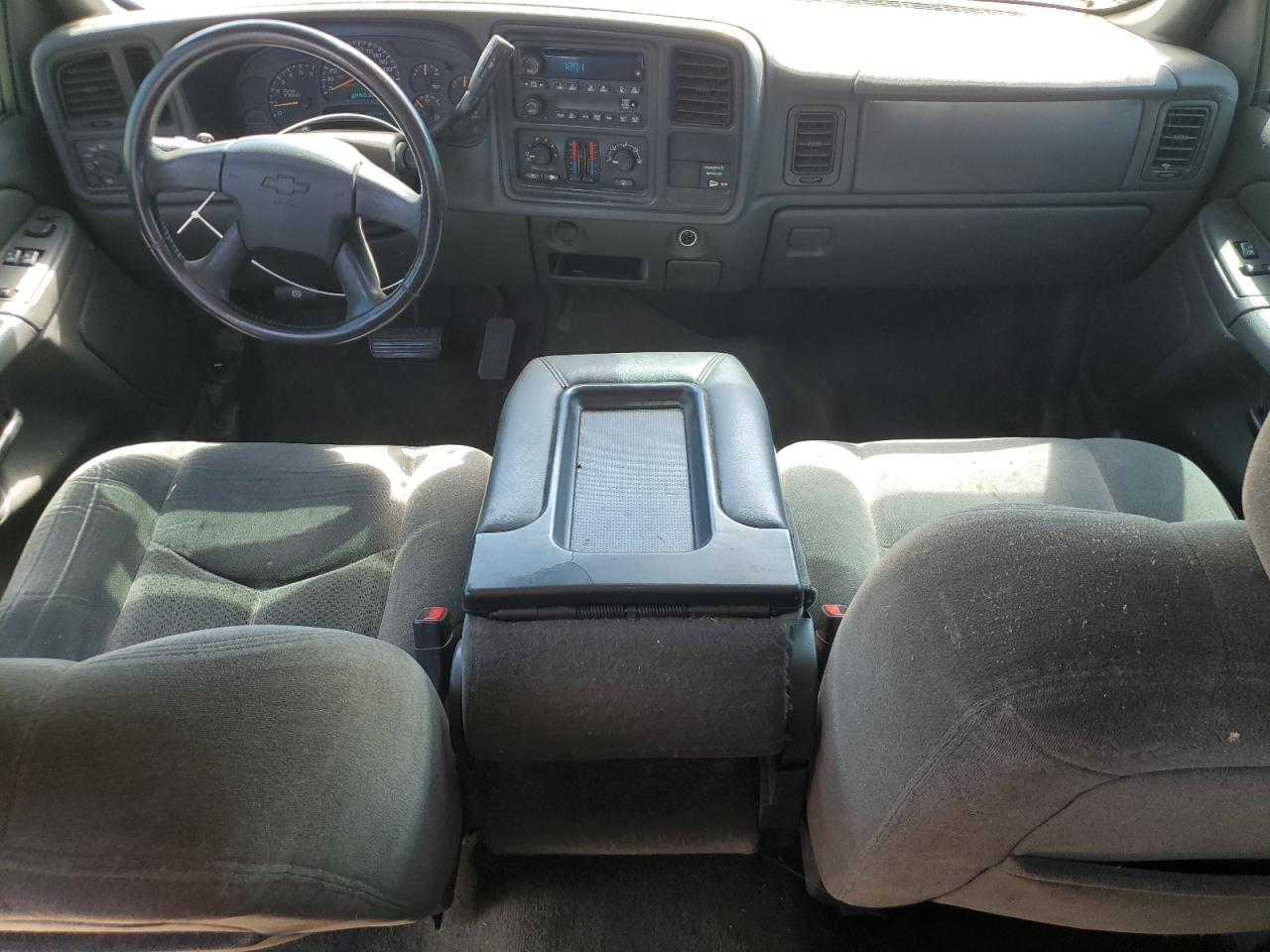 2004 Chevrolet Silverado C1500 VIN: 2GCEC19V841240716 Lot: 65597405