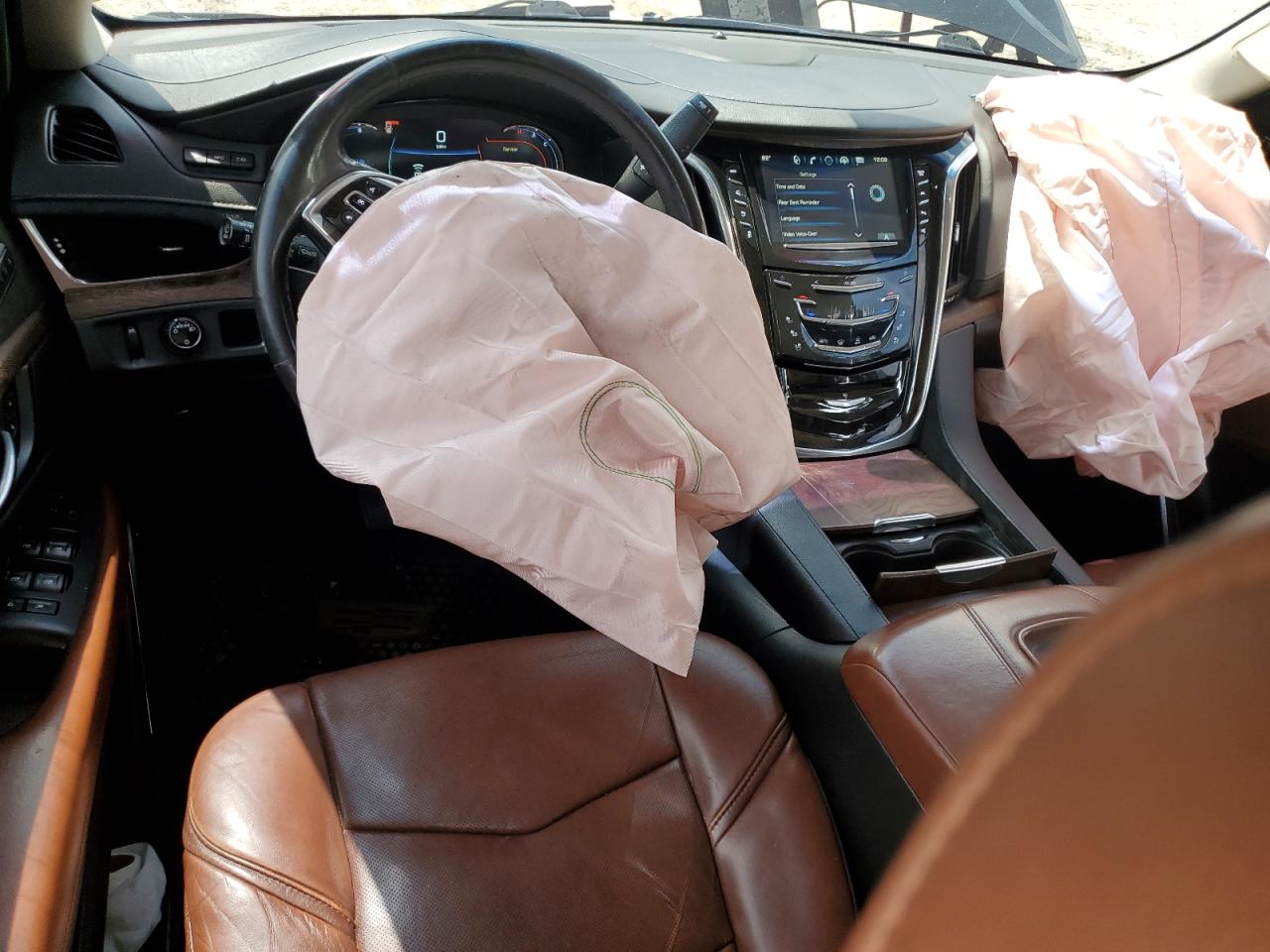2018 Cadillac Escalade Premium Luxury VIN: 1GYS3CKJ6JR146286 Lot: 64121695