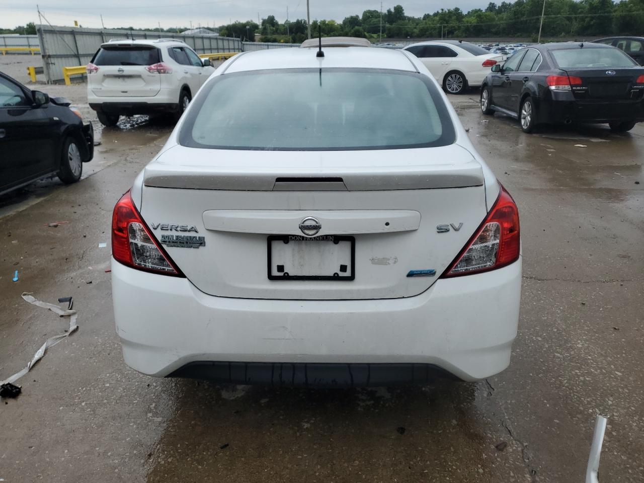 2016 Nissan Versa S VIN: 3N1CN7AP4GL815823 Lot: 64656125