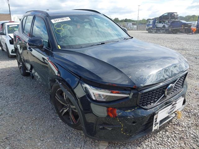 2022 VOLVO XC40 2.0 B4P PLUS DARK 5DR AWD AUTO