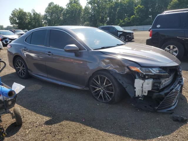  TOYOTA CAMRY 2018 Серый