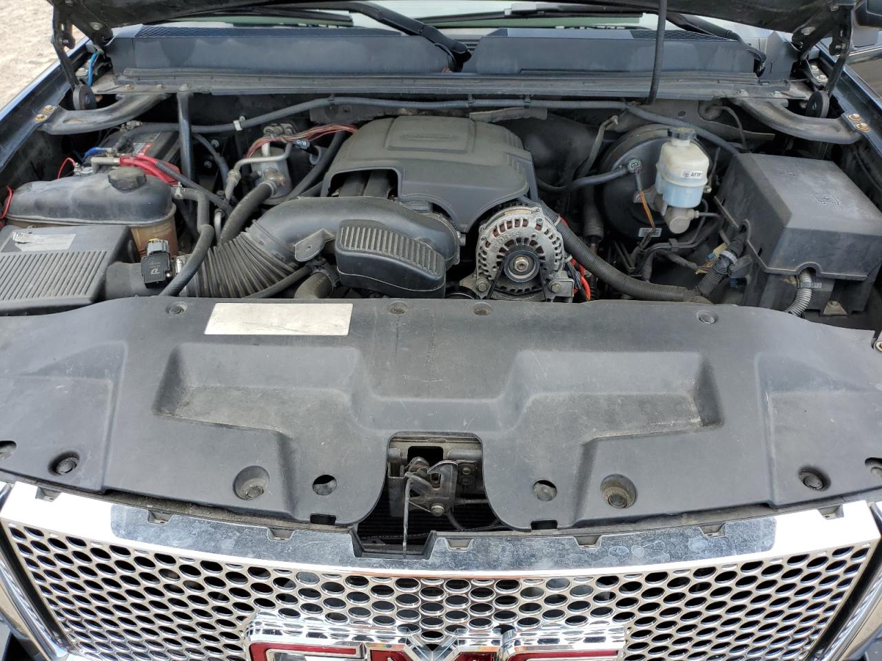 2011 GMC Sierra C1500 Denali VIN: 3GTP1XE23BG137771 Lot: 64830915