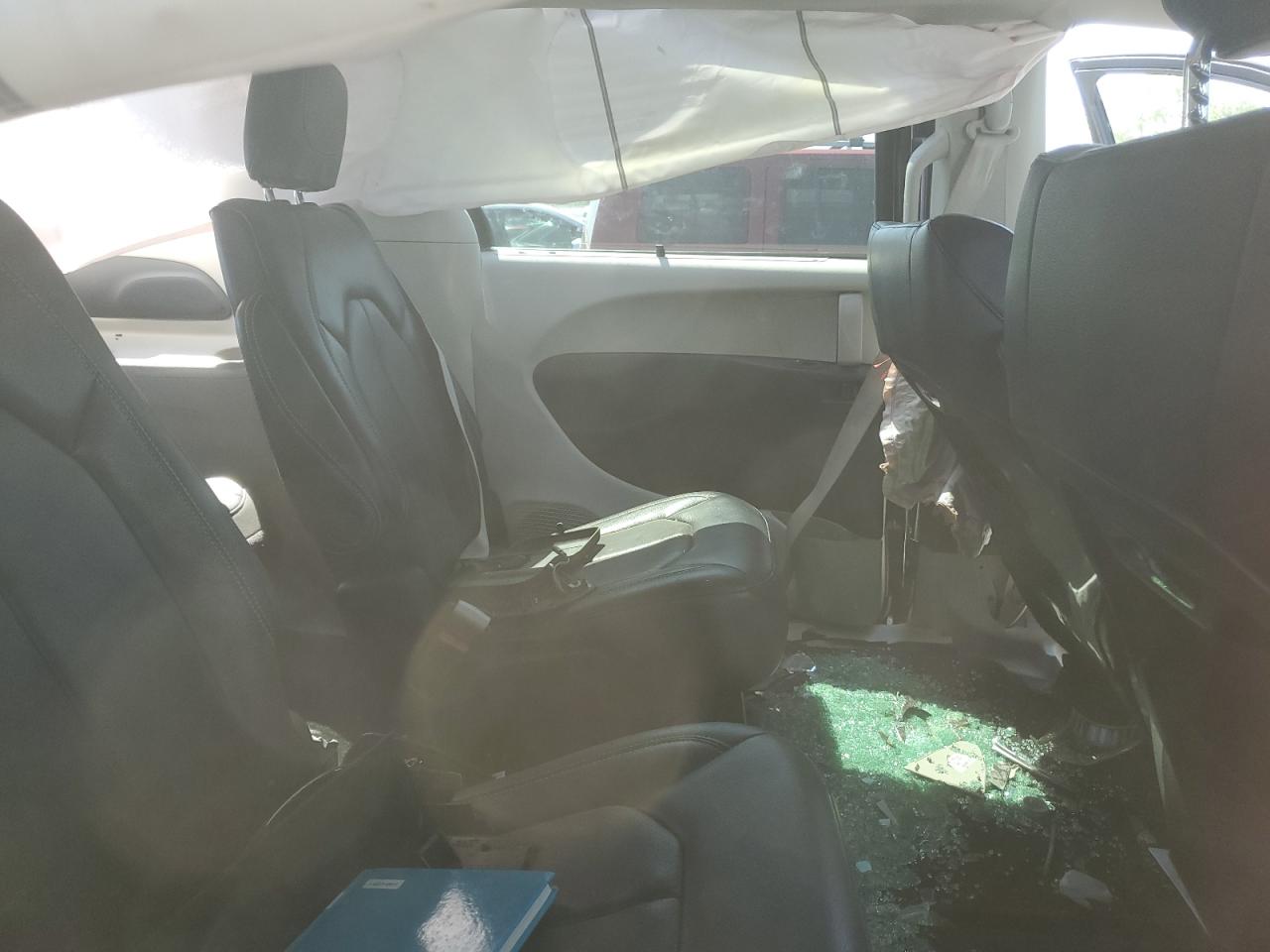 2022 Chrysler Pacifica Touring L VIN: 2C4RC1BG1NR146094 Lot: 63194995