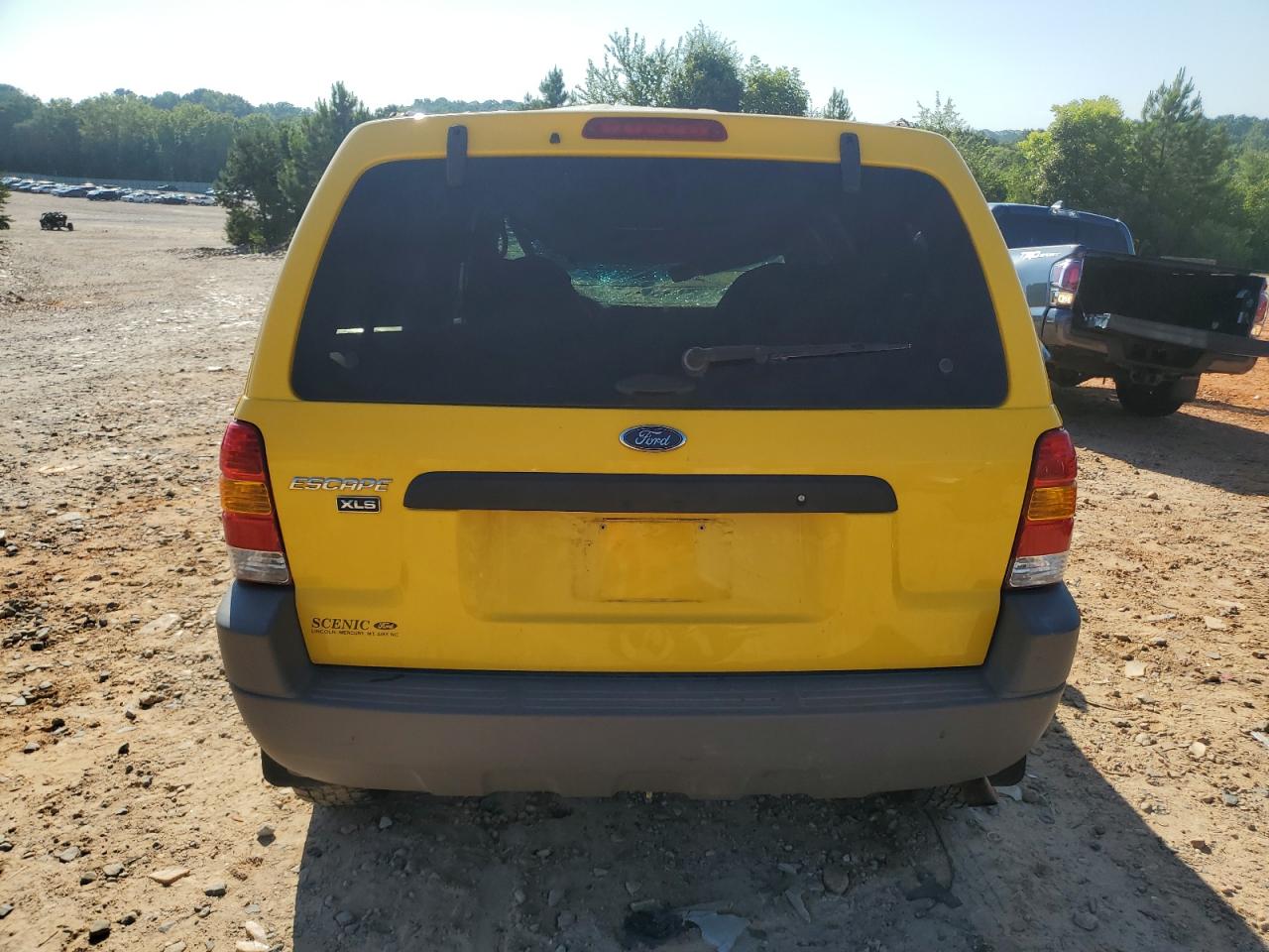 2001 Ford Escape Xls VIN: 1FMYU01121KF10379 Lot: 63602835