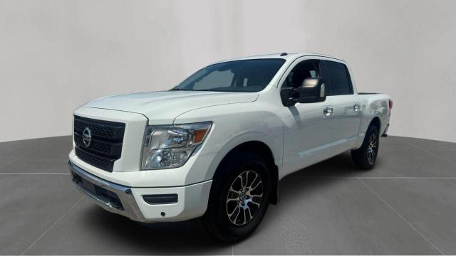  NISSAN TITAN 2020 Biały