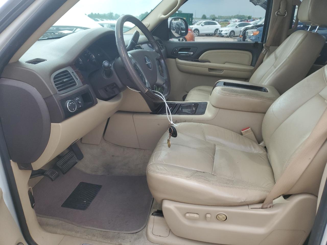 2008 GMC Yukon Xl Denali VIN: 1GKFK66878J253346 Lot: 65551955