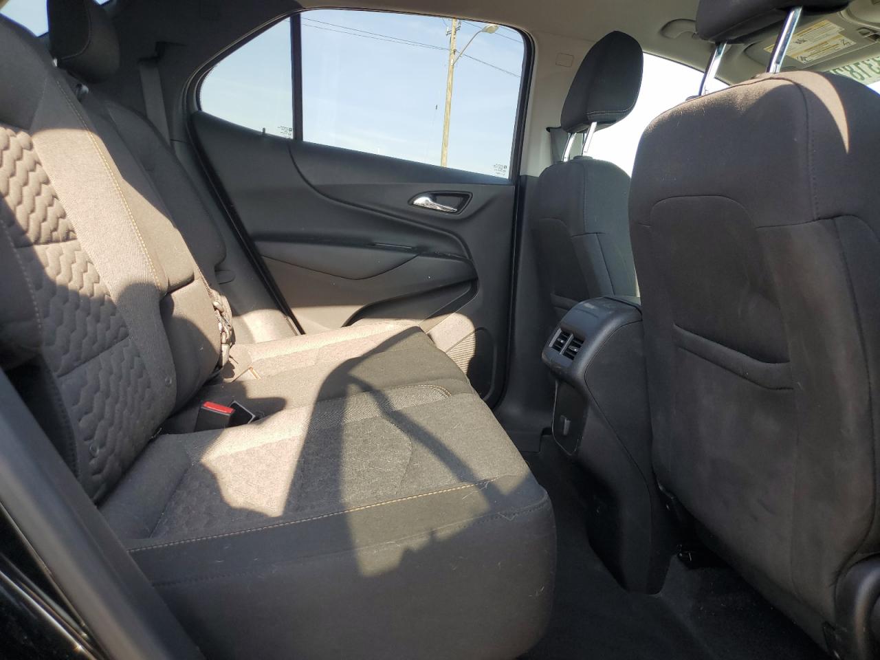 2GNAXKEX1J6148417 CHEVROLET EQUINOX 2018