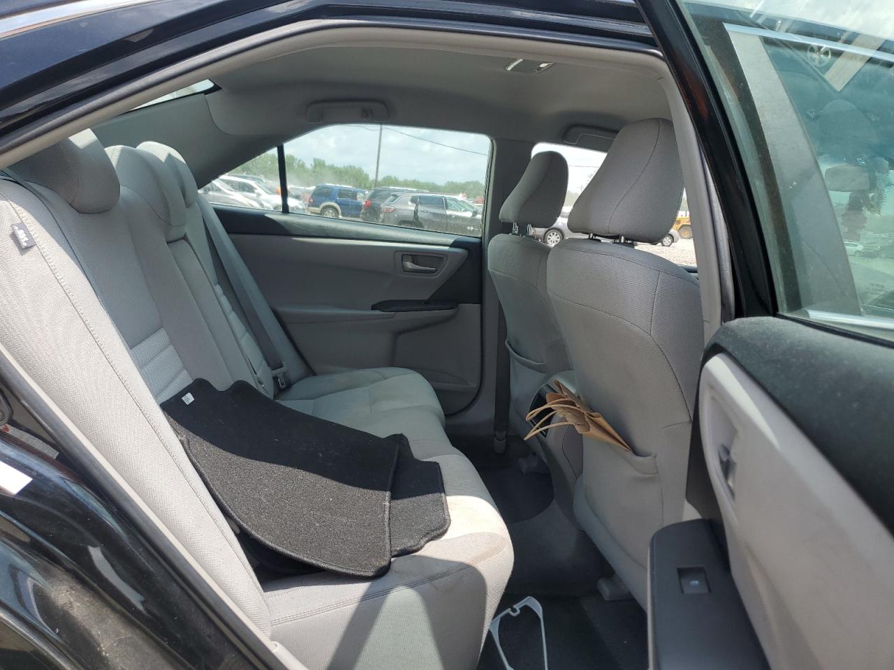 2015 Toyota Camry Le VIN: 4T1BF1FKXFU994546 Lot: 65344085