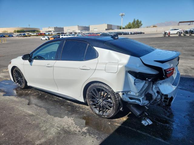  TOYOTA CAMRY 2021 Белы