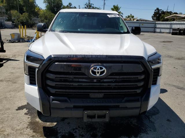  TOYOTA TUNDRA 2022 Biały