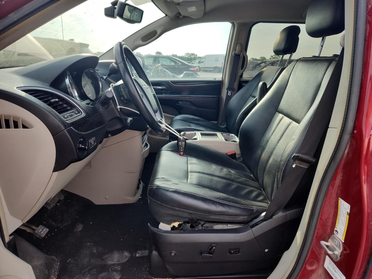 2014 Chrysler Town & Country Touring VIN: 2C4RC1BG7ER168892 Lot: 64443795