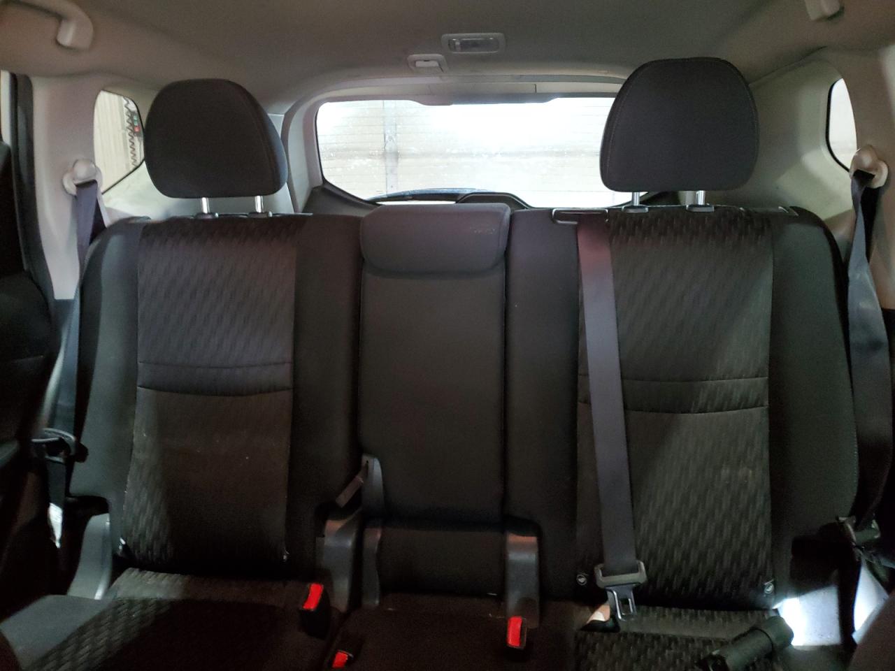KNMAT2MT8HP515293 NISSAN ROGUE 2017