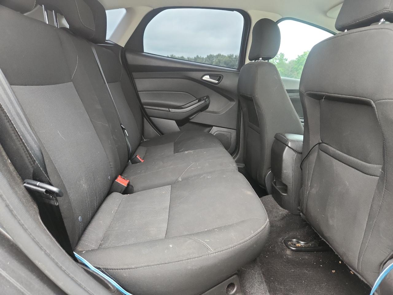 2017 Ford Focus Se VIN: 1FADP3K2XHL241531 Lot: 65180085