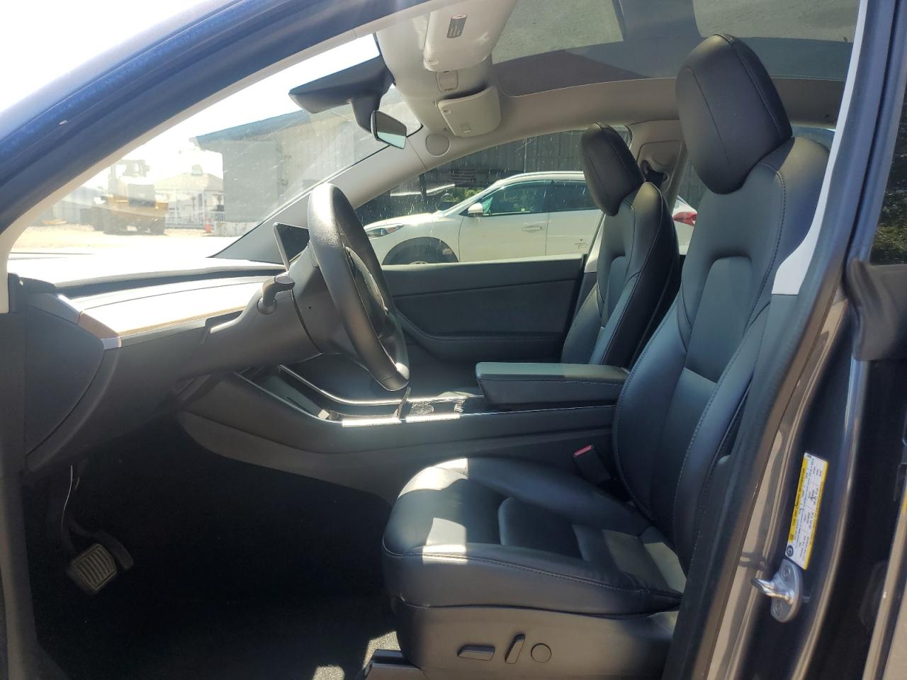 2020 Tesla Model Y VIN: 5YJYGDEE3LF048950 Lot: 65348705