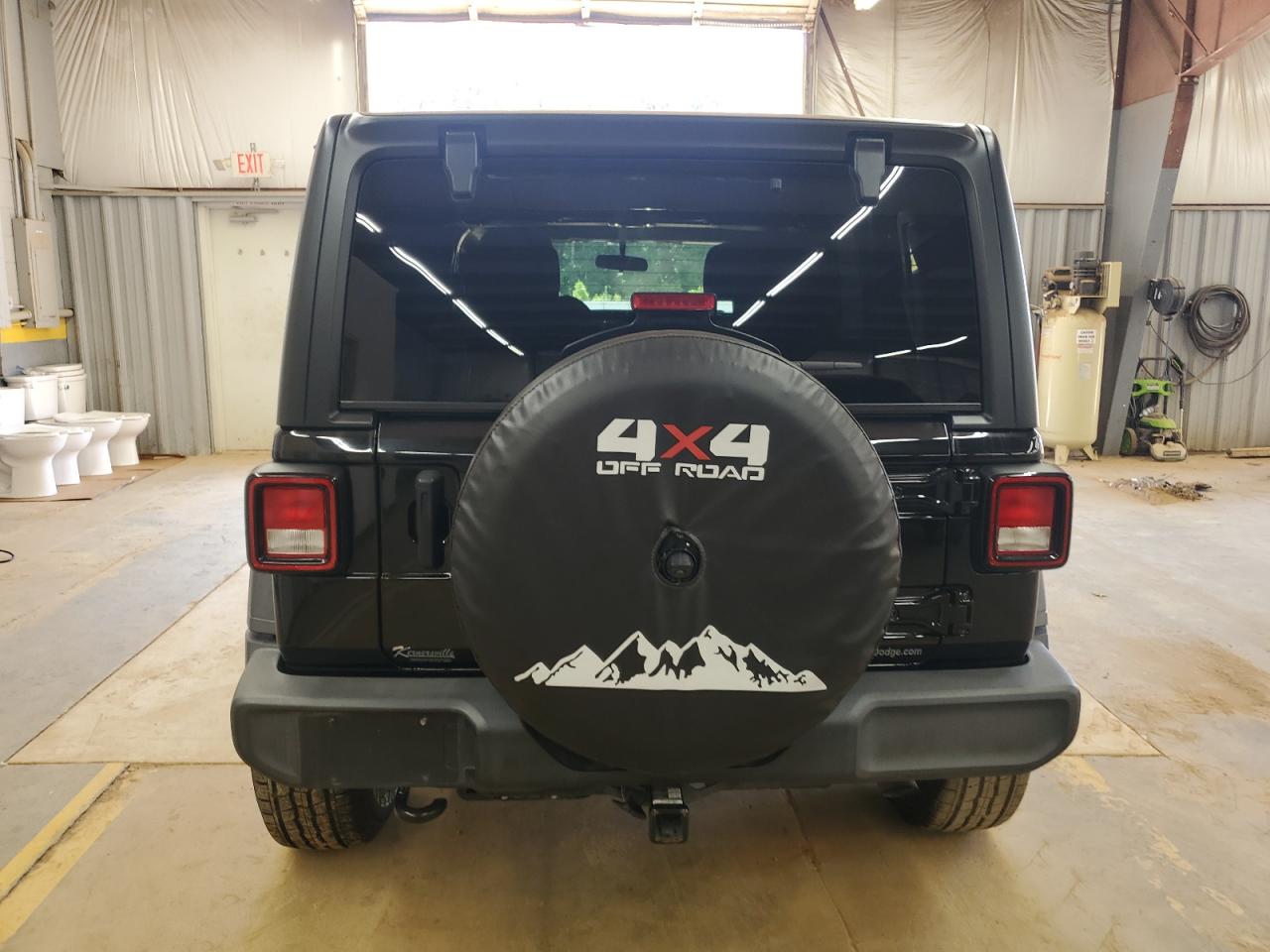 2020 Jeep Wrangler Unlimited Sport VIN: 1C4HJXDM7LW331326 Lot: 64926375