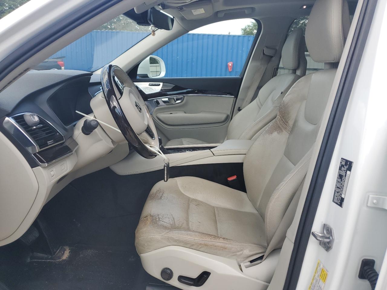 2017 Volvo Xc90 T6 VIN: YV4A22PK8H1141113 Lot: 64382545