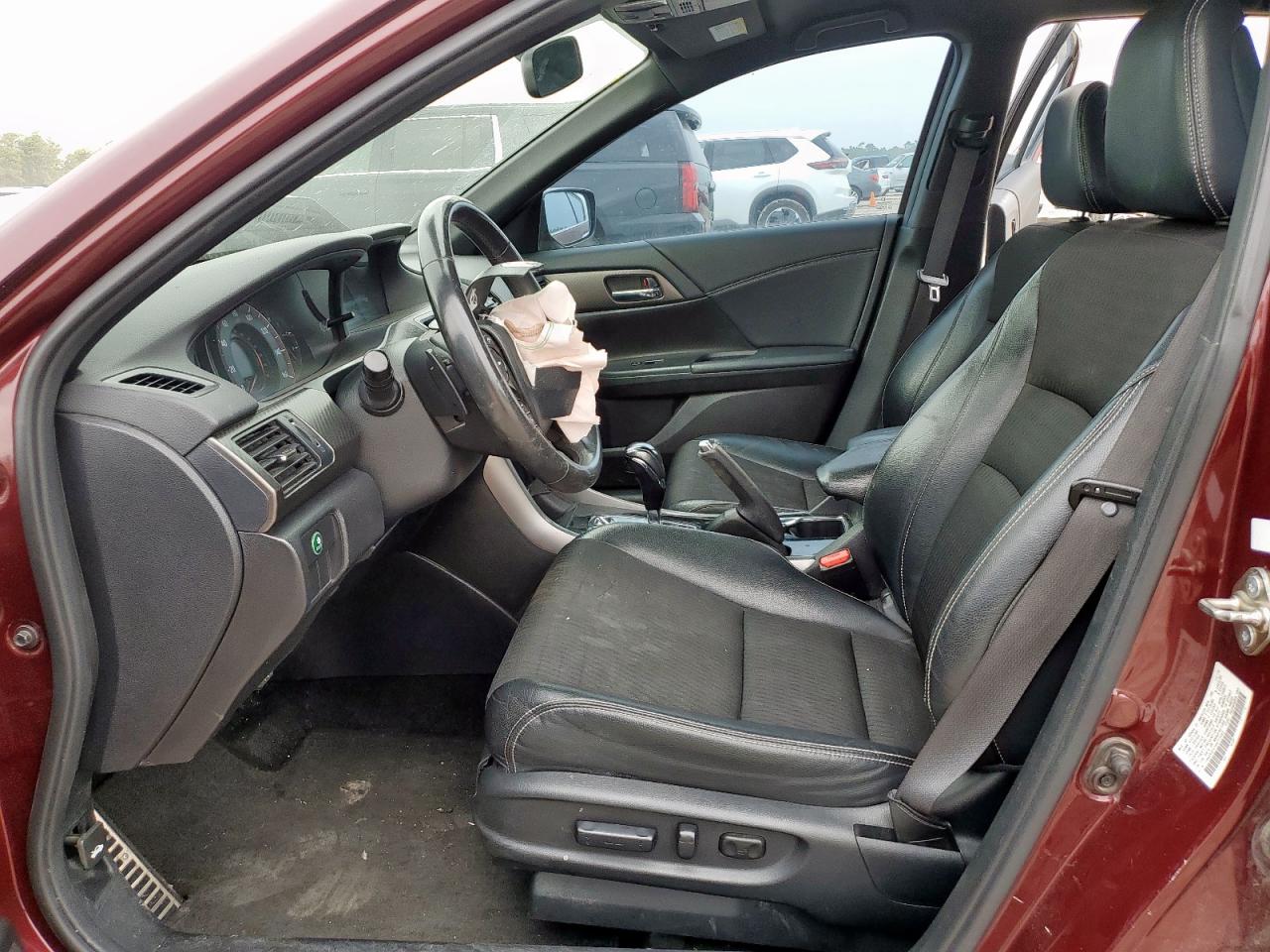 2017 Honda Accord Sport VIN: 1HGCR2F57HA113565 Lot: 65448335