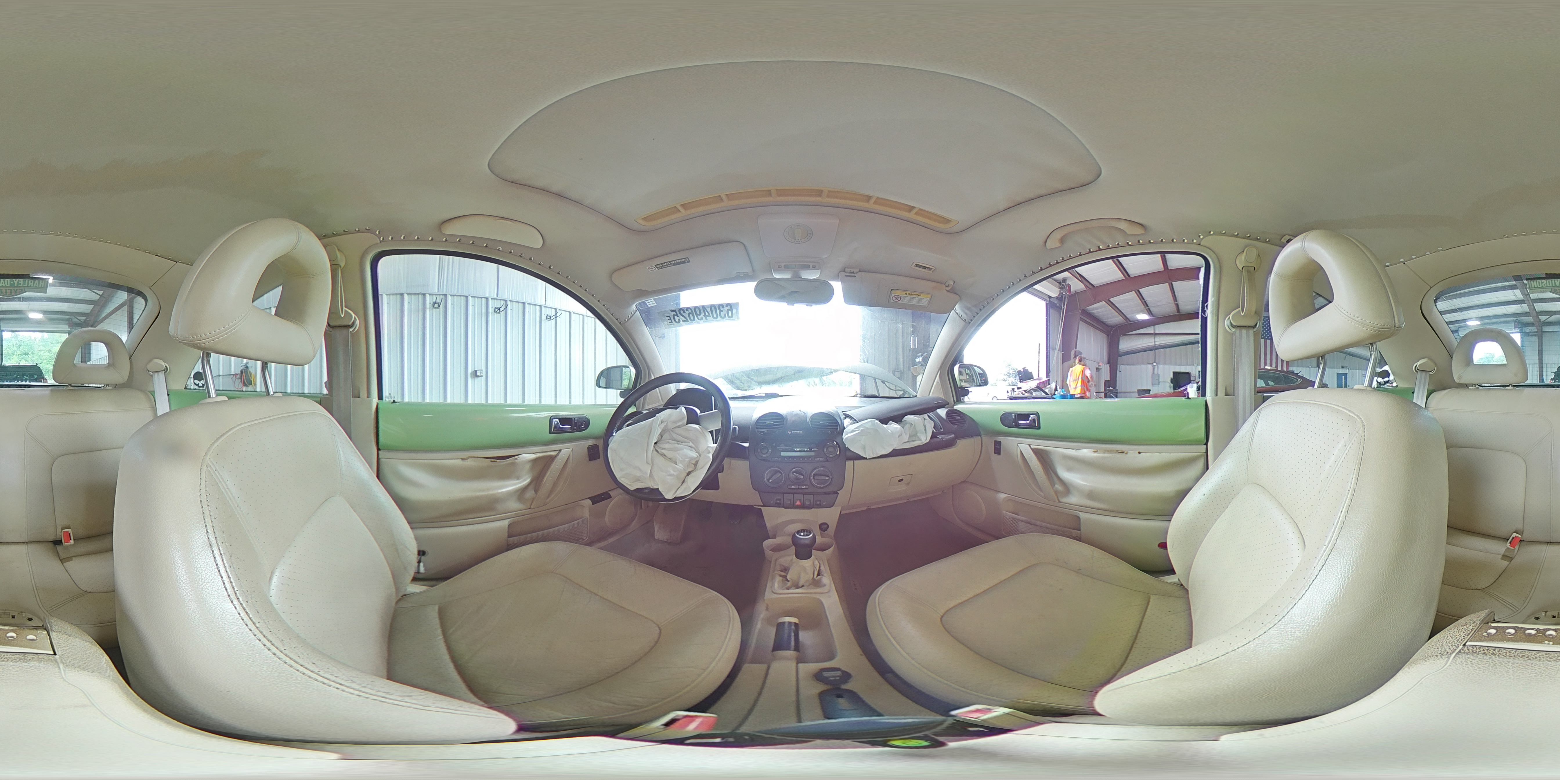 2000 Volkswagen New Beetle Glx VIN: 3VWDD21C0YM435603 Lot: 63049625