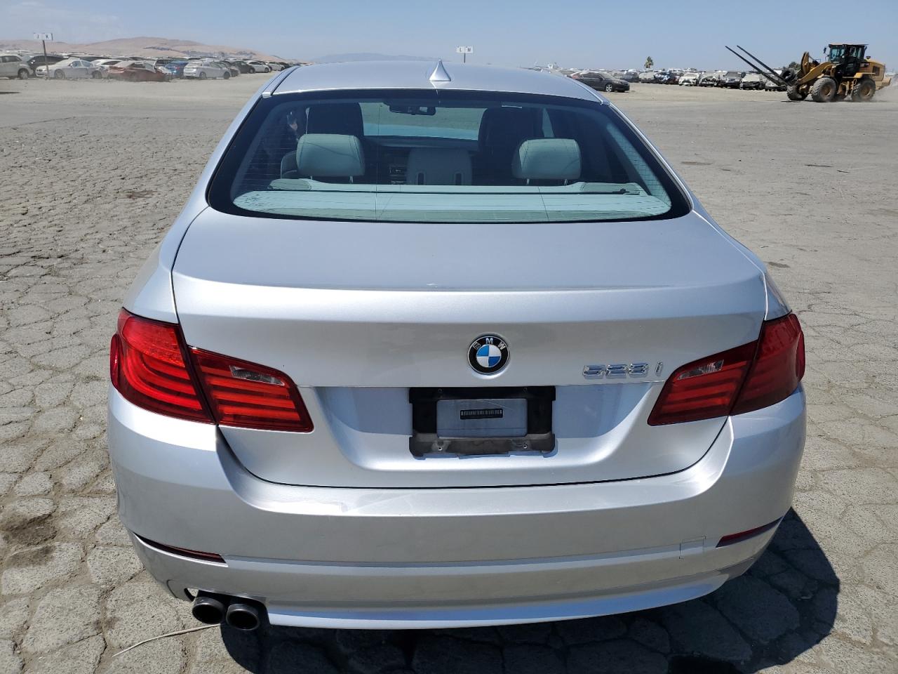 2011 BMW 528 I VIN: WBAFR1C56BC739255 Lot: 63147825