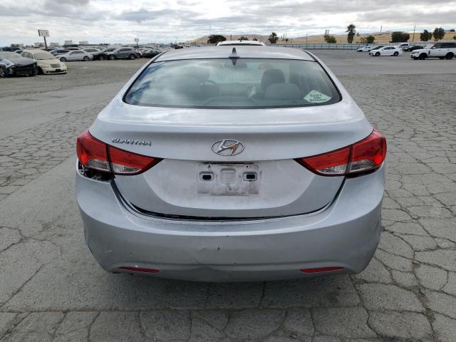  HYUNDAI ELANTRA 2013 Srebrny