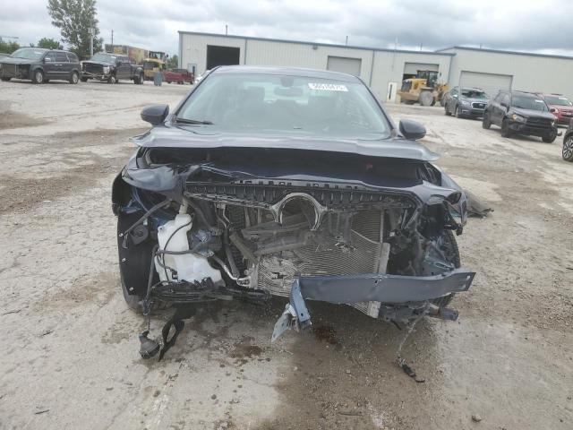  BUICK LACROSSE 2017 Синий