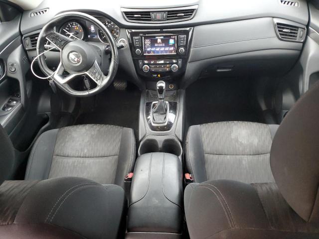  NISSAN ROGUE 2018 Czerwony