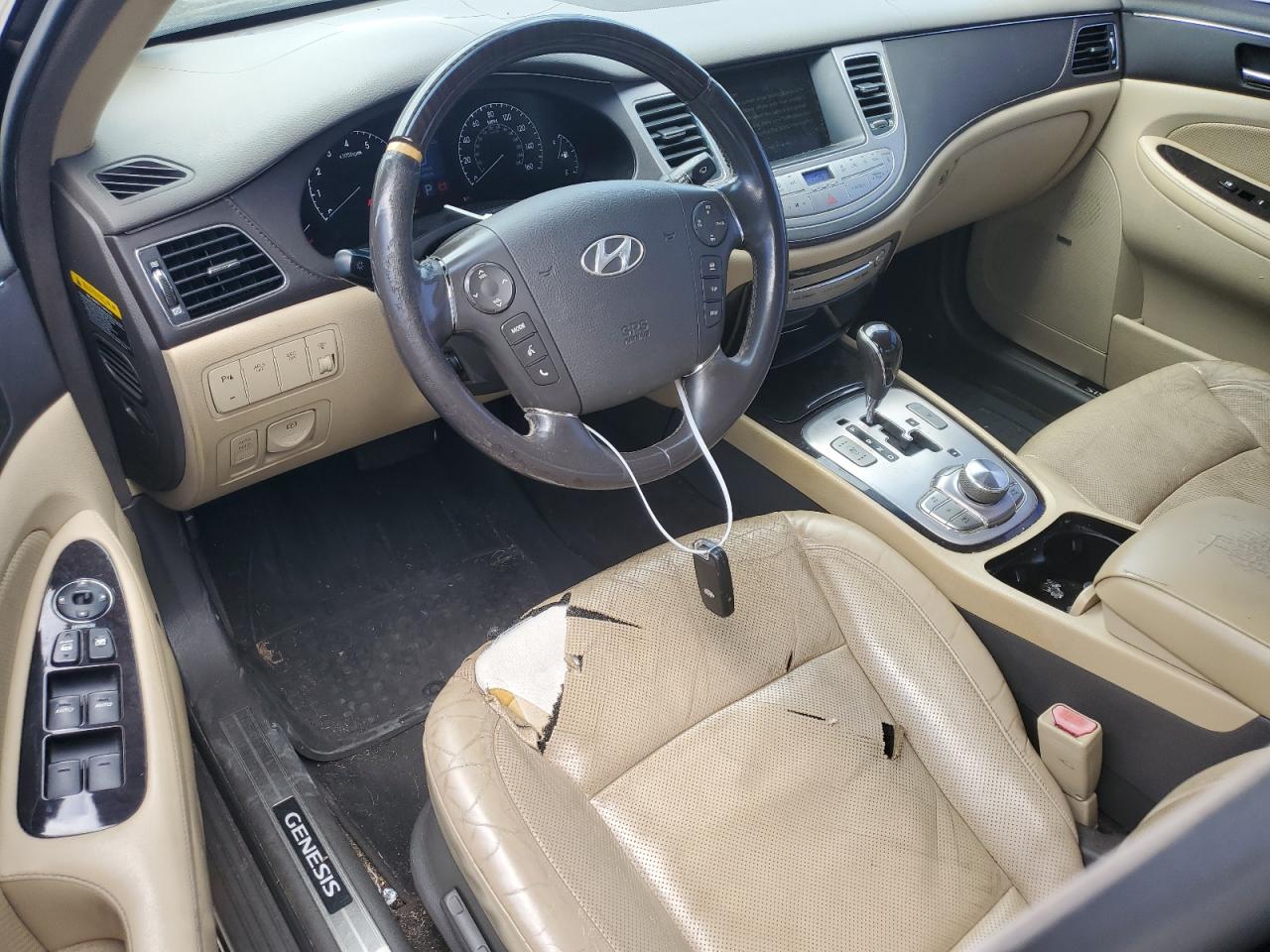 2010 Hyundai Genesis 4.6L VIN: KMHGC4DF9AU072381 Lot: 64429665