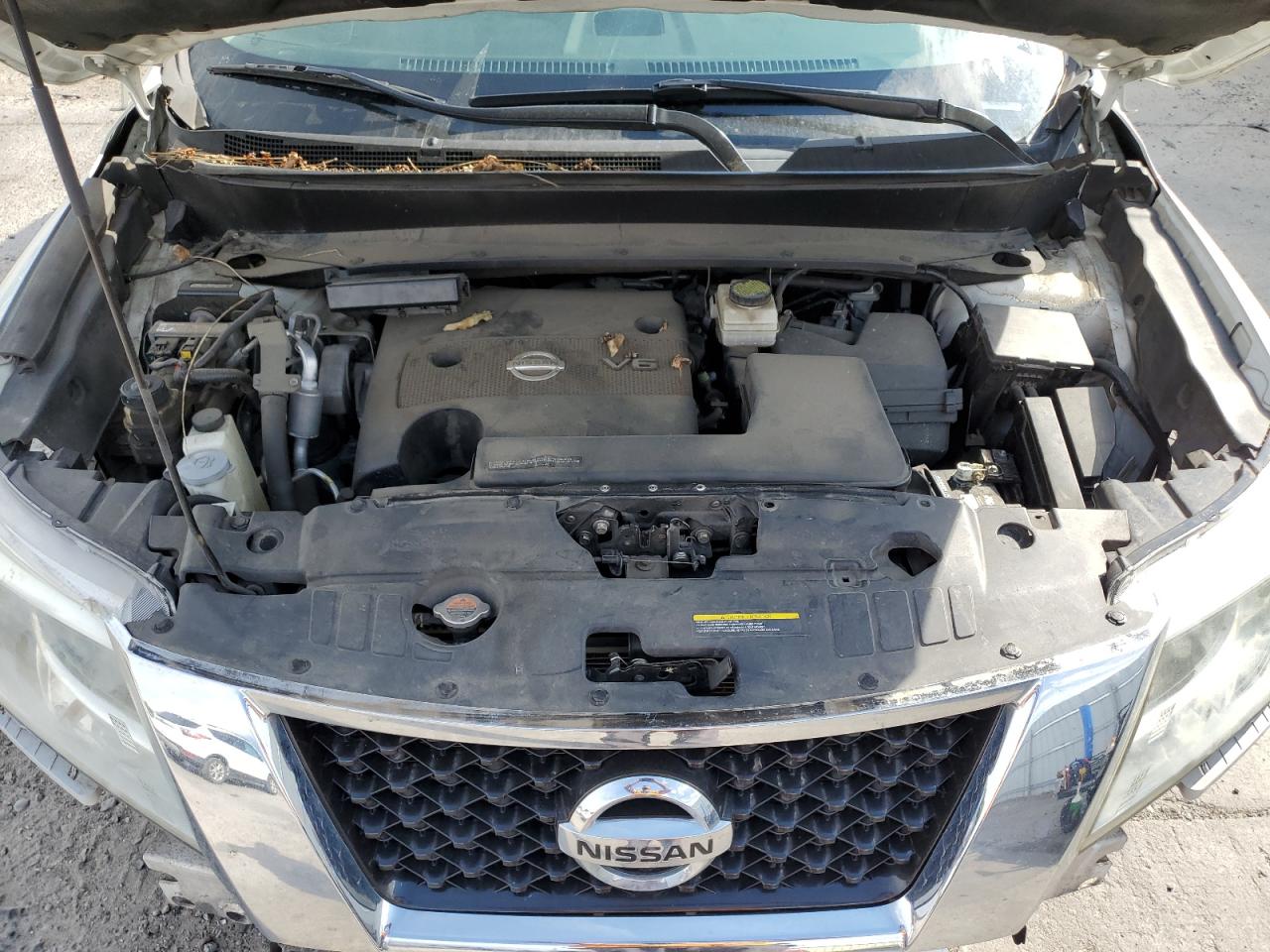2015 Nissan Pathfinder S VIN: 5N1AR2MM8FC638891 Lot: 62397705