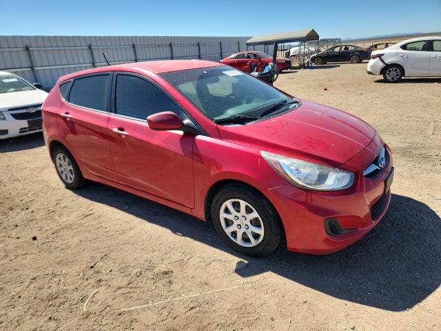  HYUNDAI ACCENT 2013 Красный