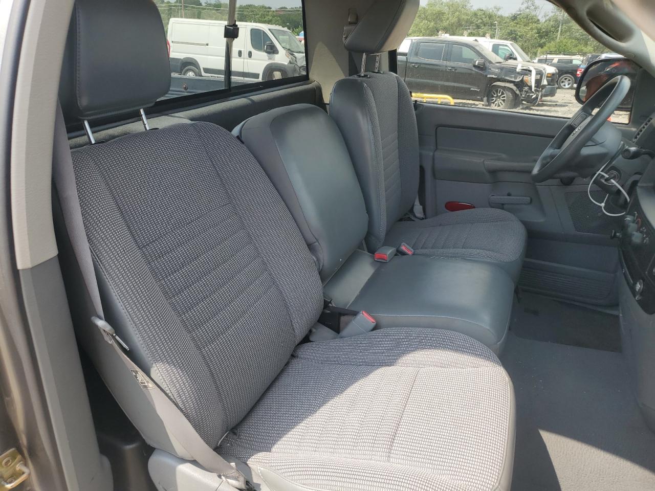 2007 Dodge Ram 1500 St VIN: 1D7HA16K87J557165 Lot: 63660185