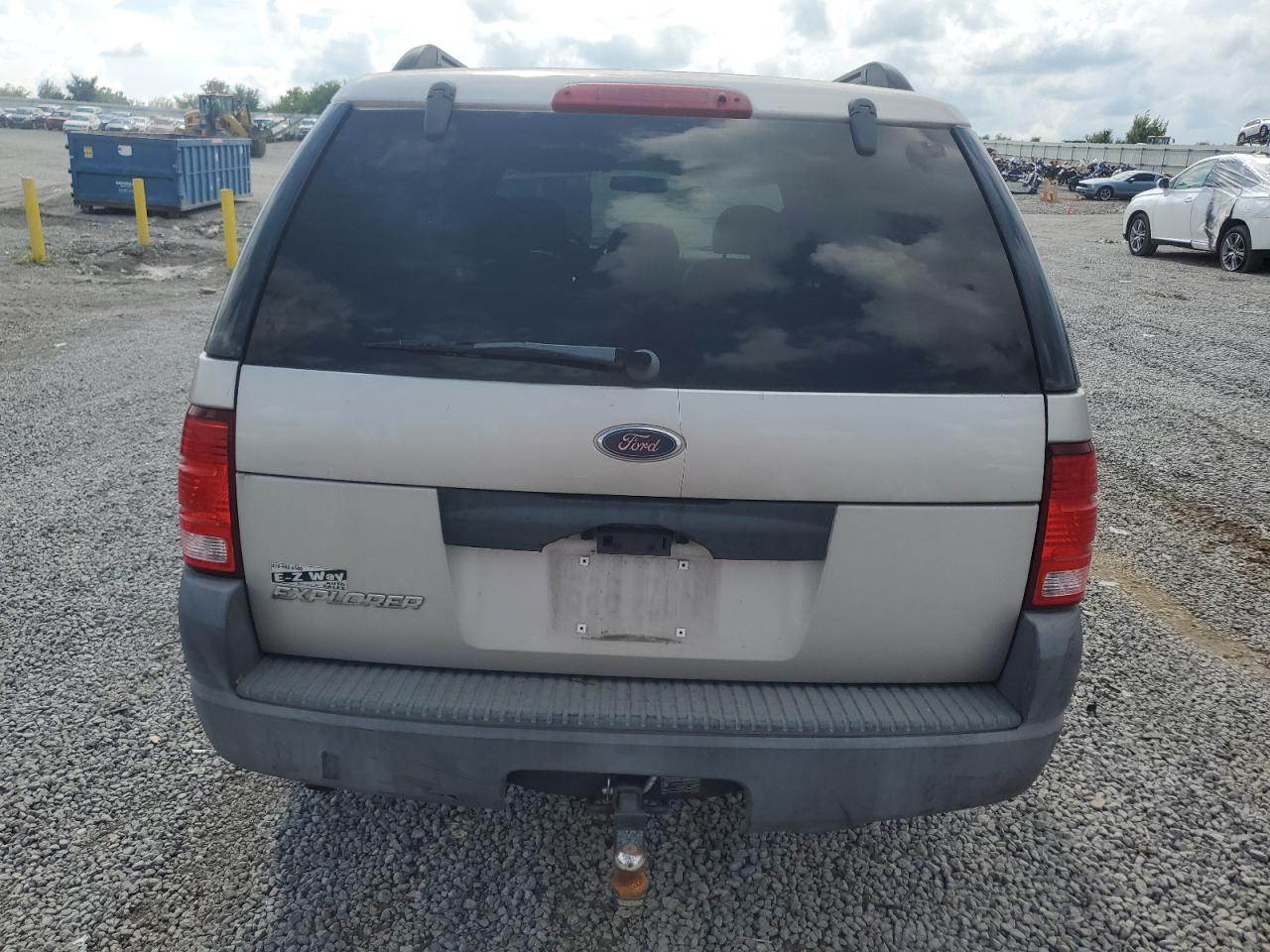 2004 Ford Explorer Xls VIN: 1FMZU72K94UB63968 Lot: 64535495