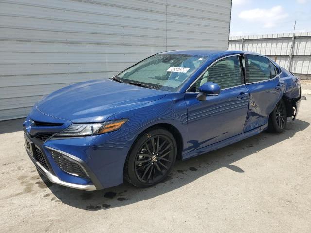  TOYOTA CAMRY 2024 Granatowy