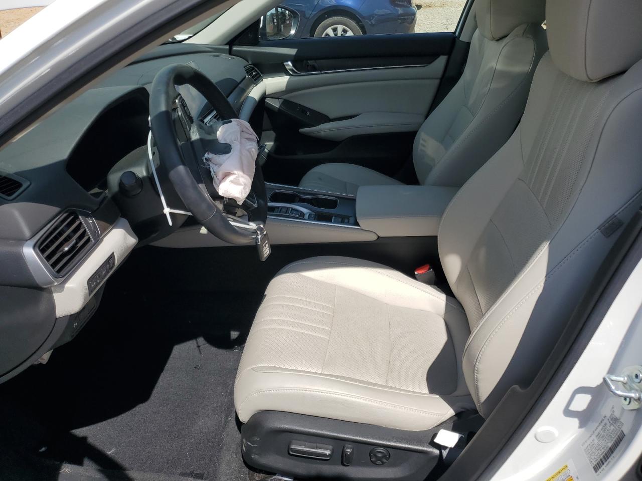 2021 Honda Accord Touring VIN: 1HGCV2F90MA002932 Lot: 64881955