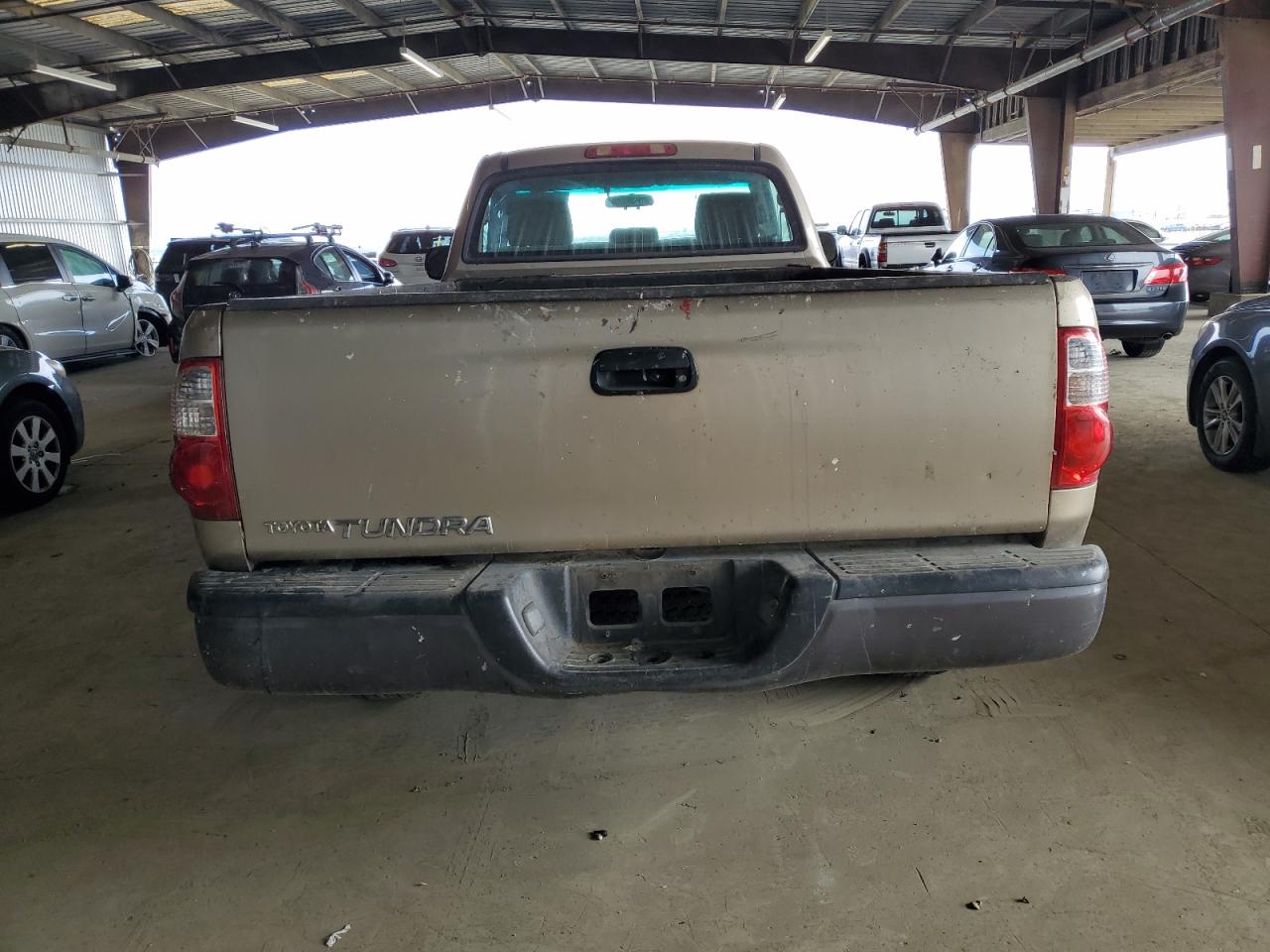 2006 Toyota Tundra VIN: 5TBJU32116S457611 Lot: 63044365
