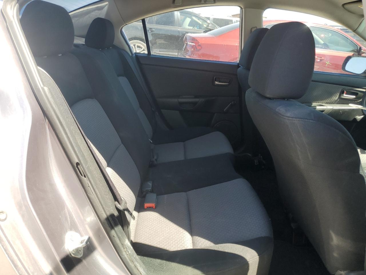 2006 Mazda 3 I VIN: JM1BK12F661484219 Lot: 64512565