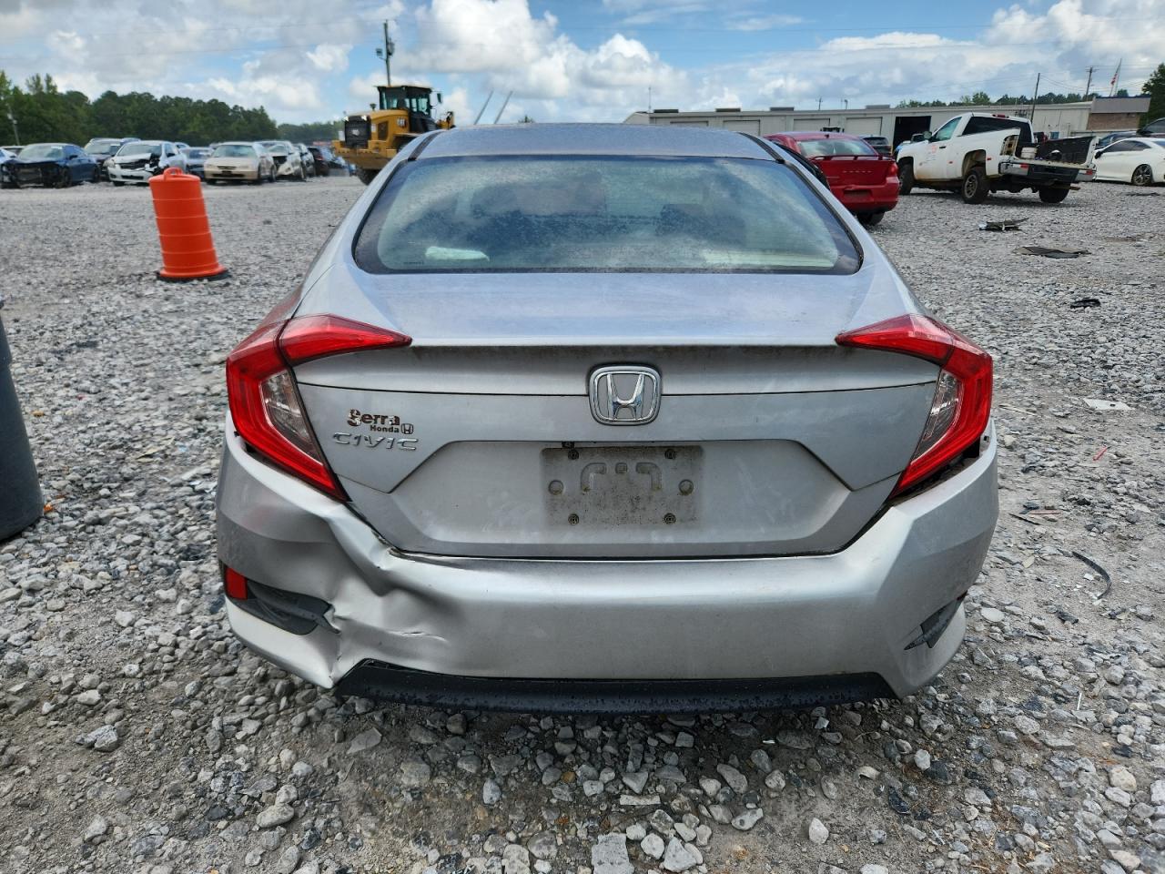 2018 Honda Civic Lx VIN: 19XFC2F51JE006494 Lot: 64926435