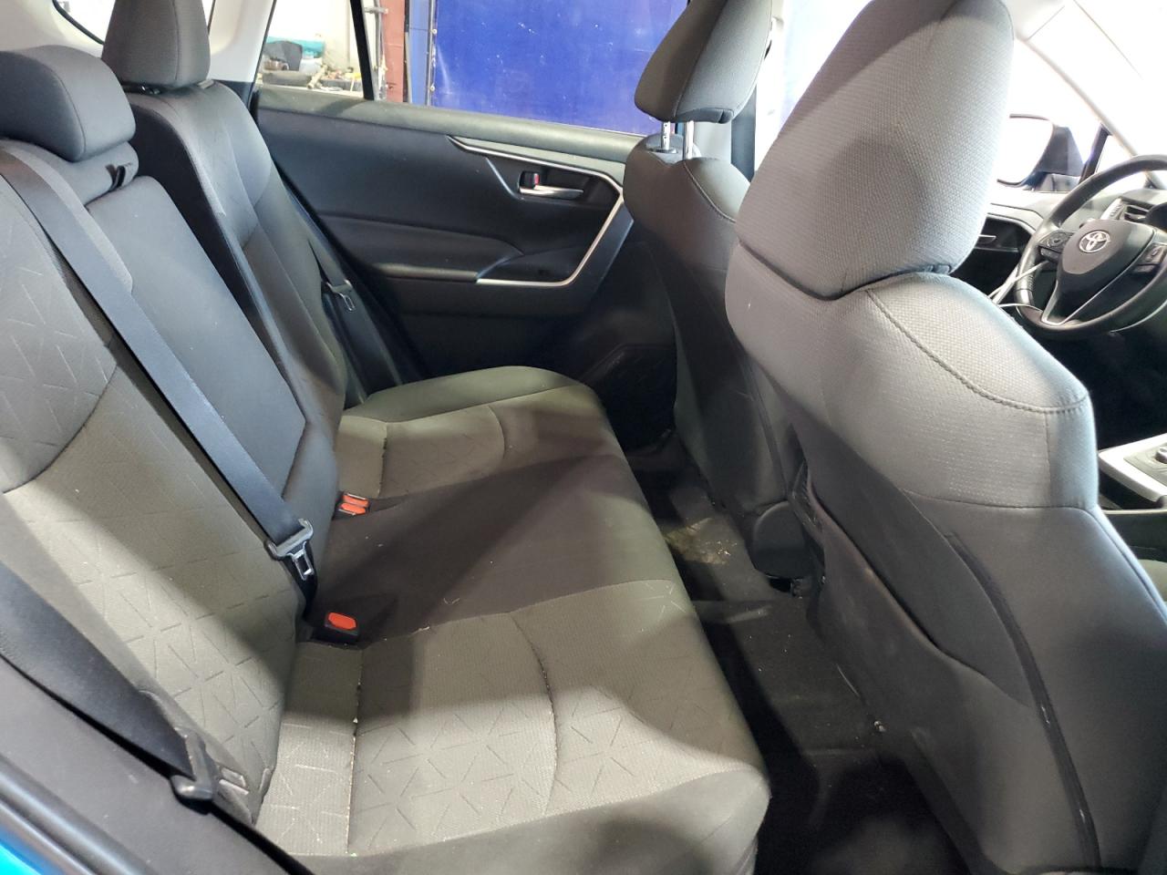 2020 Toyota Rav4 Xle VIN: 4T3RWRFV2LU007917 Lot: 63334475