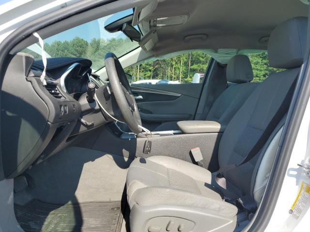 Sedans CHEVROLET IMPALA 2017 Biały