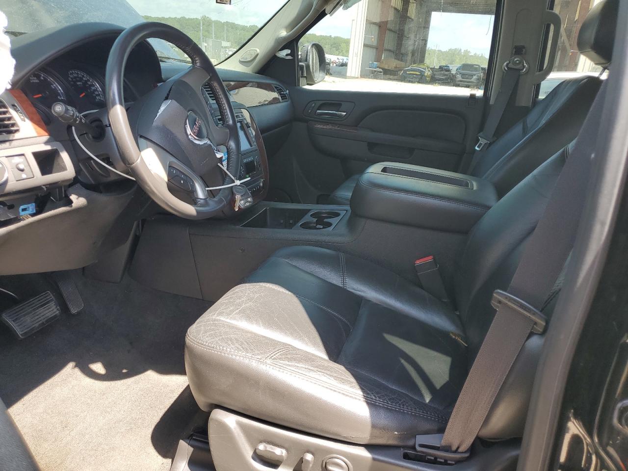 2011 GMC Yukon Slt VIN: 1GKS1CE04BR397828 Lot: 64226905