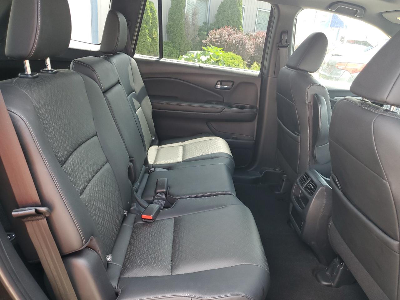 2019 Honda Passport Exl VIN: 5FNYF8H52KB025003 Lot: 64965955