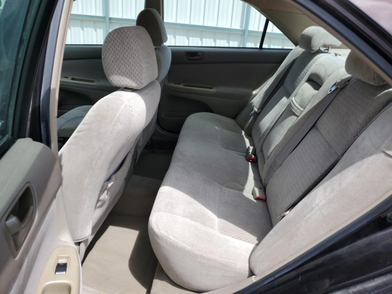 2004 Toyota Camry Le VIN: 4T1BE32K74U810276 Lot: 64744155