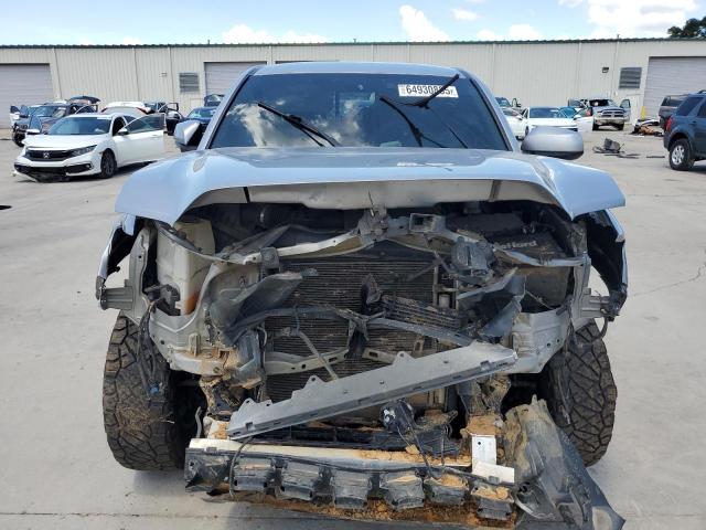 Пикапы TOYOTA TACOMA 2016 Серебристый