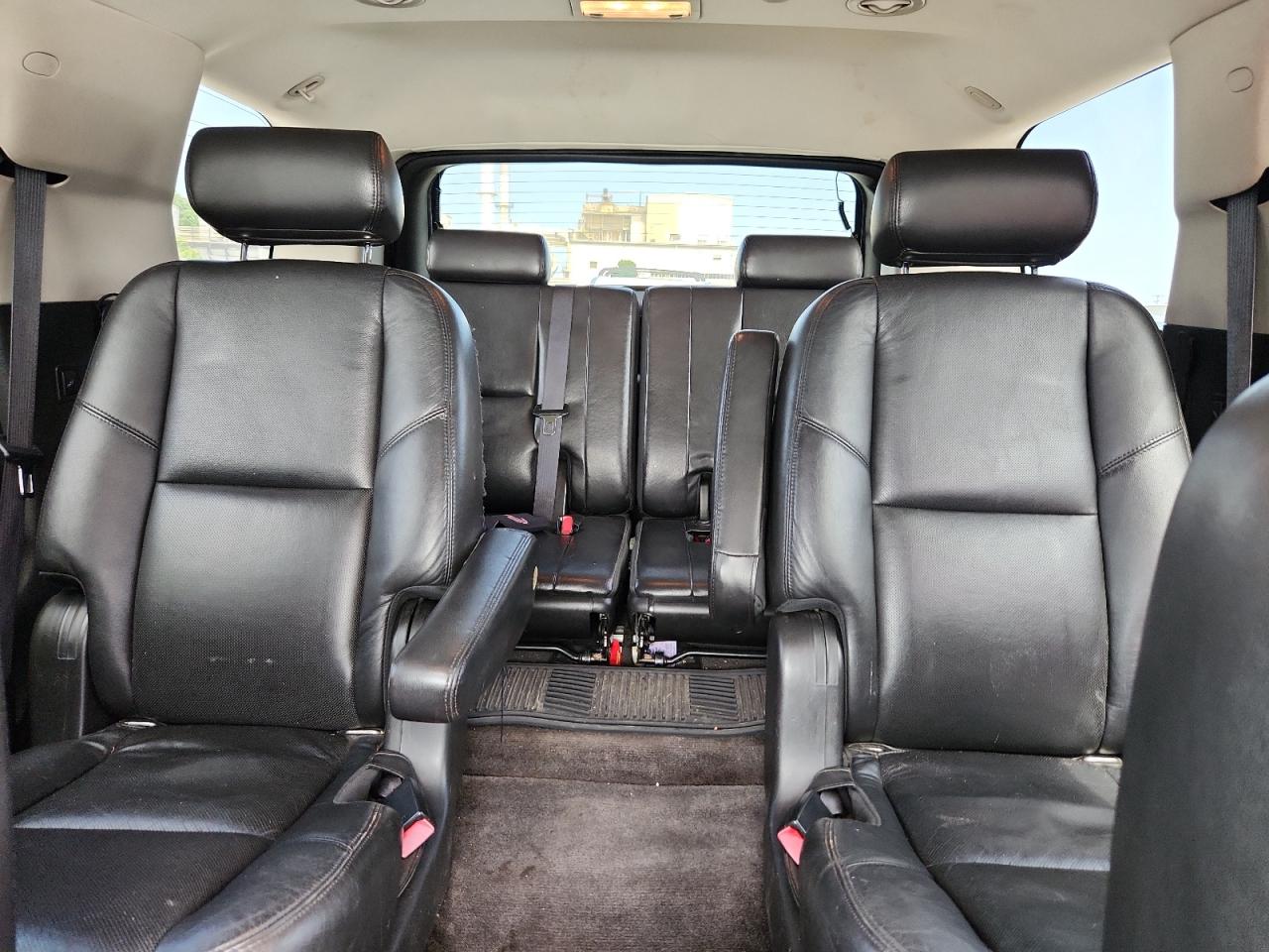 2010 Cadillac Escalade Premium VIN: 1GYUKCEF2AR273099 Lot: 64693055