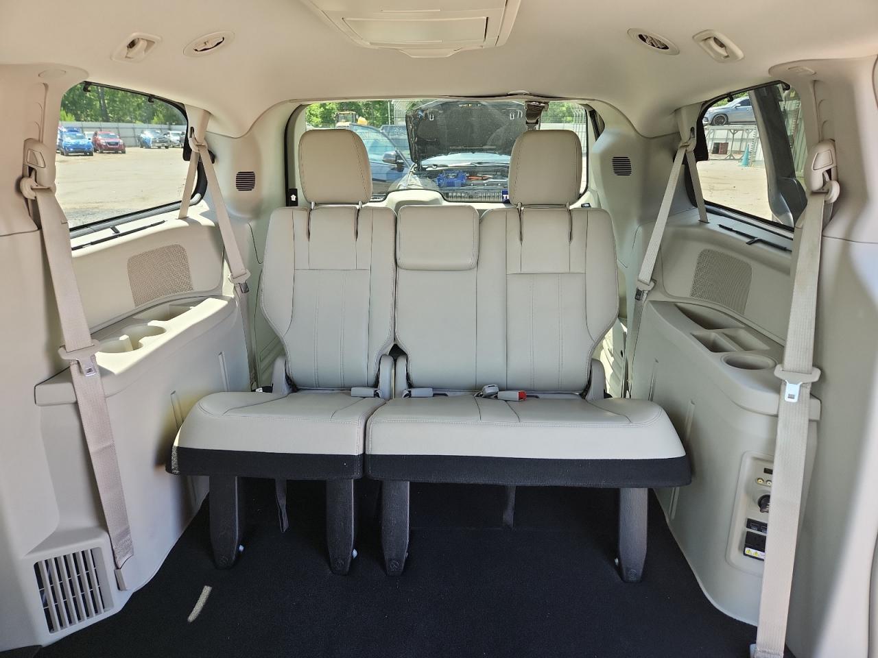 2013 Chrysler Town & Country Touring VIN: 2C4RC1BG6DR805365 Lot: 63481315