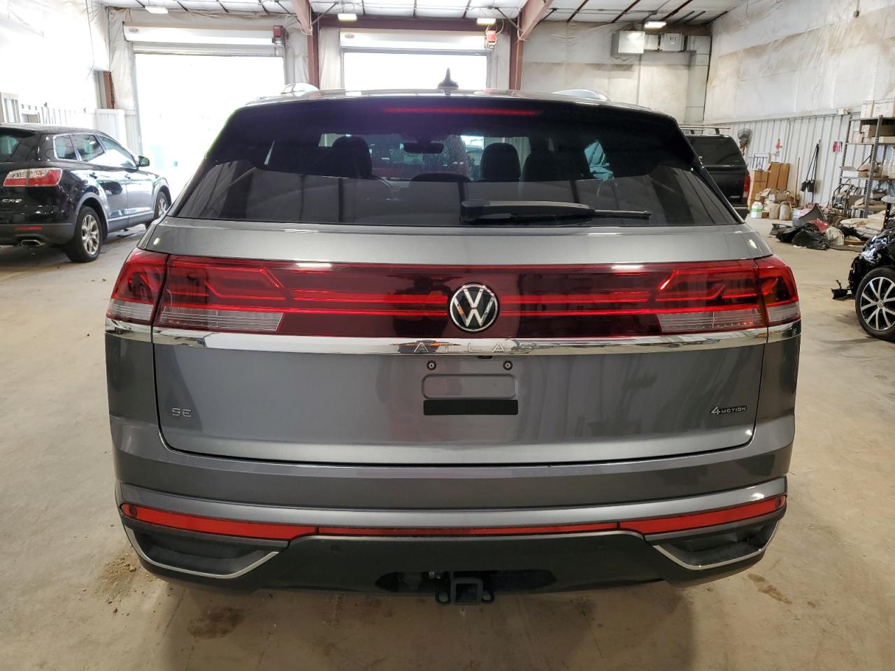 2024 Volkswagen Atlas Cross Sport Se VIN: 1V2KE2CA7RC244510 Lot: 64648295