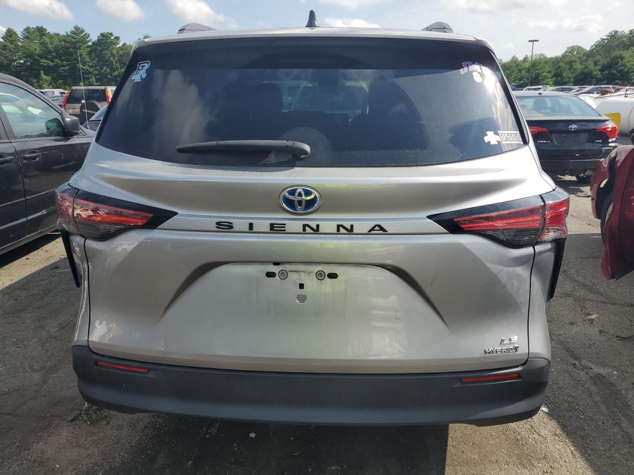 2022 Toyota Sienna Le VIN: 5TDKRKEC2NS095856 Lot: 64730145