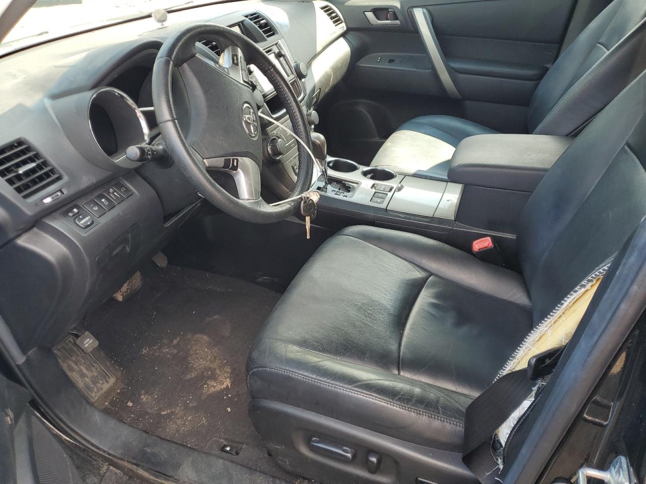 2013 Toyota Highlander Base VIN: 5TDBK3EHXDS245121 Lot: 64943775