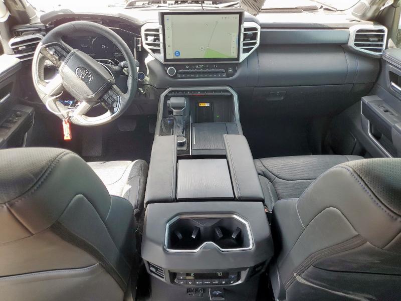  TOYOTA SEQUOIA 2024 Biały